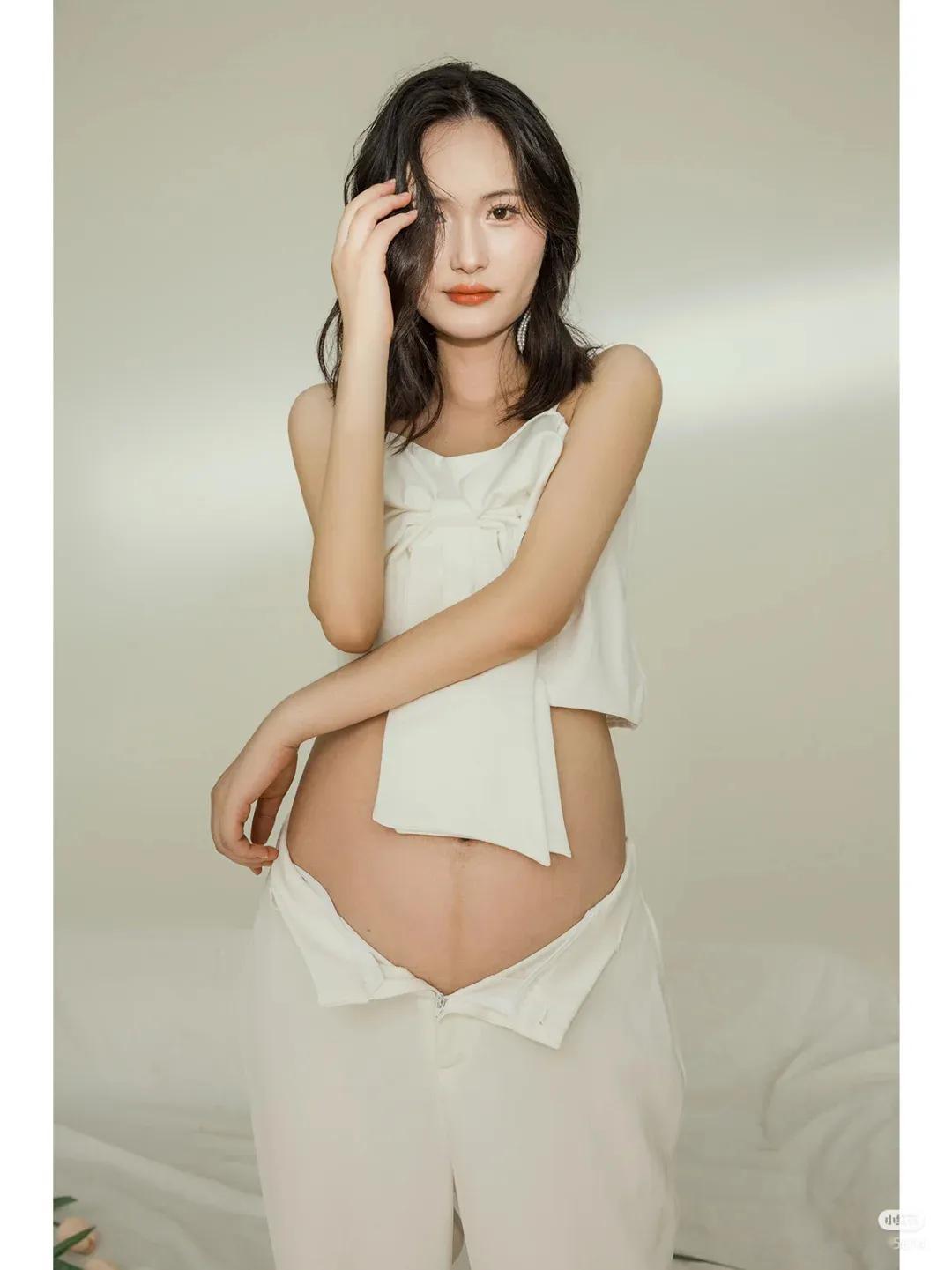 温柔白调穿搭，尽显优雅气质✨