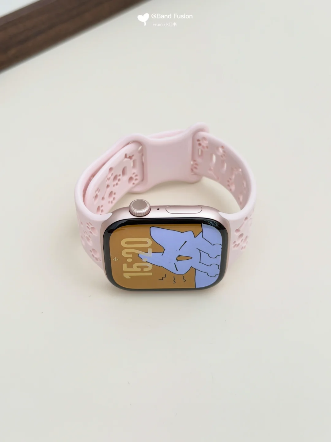 iwatch表带谁能拒绝粉色的哈基米啊🐾
