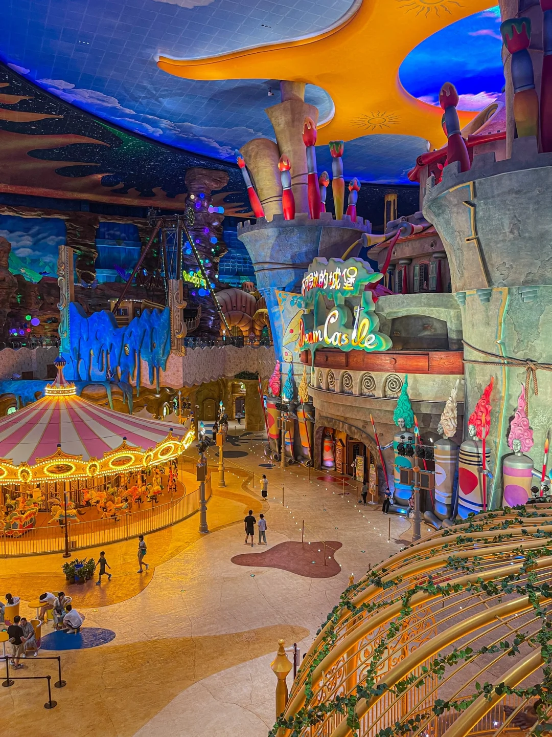 在武汉‼️5万平童话城堡搬进室内，嘎嘎好玩🏰