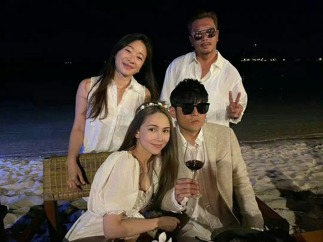 老婆就是拿来宠的，不是吗[心] ​