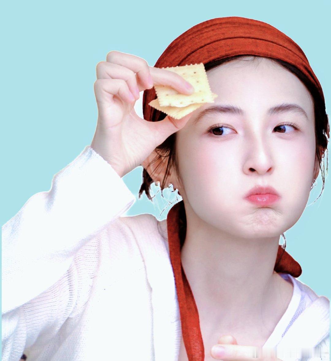 #张子枫[超话]# 
请这种萌物一定要缠着我啊[么么哒]
#张子枫# 

调色|截修 ​