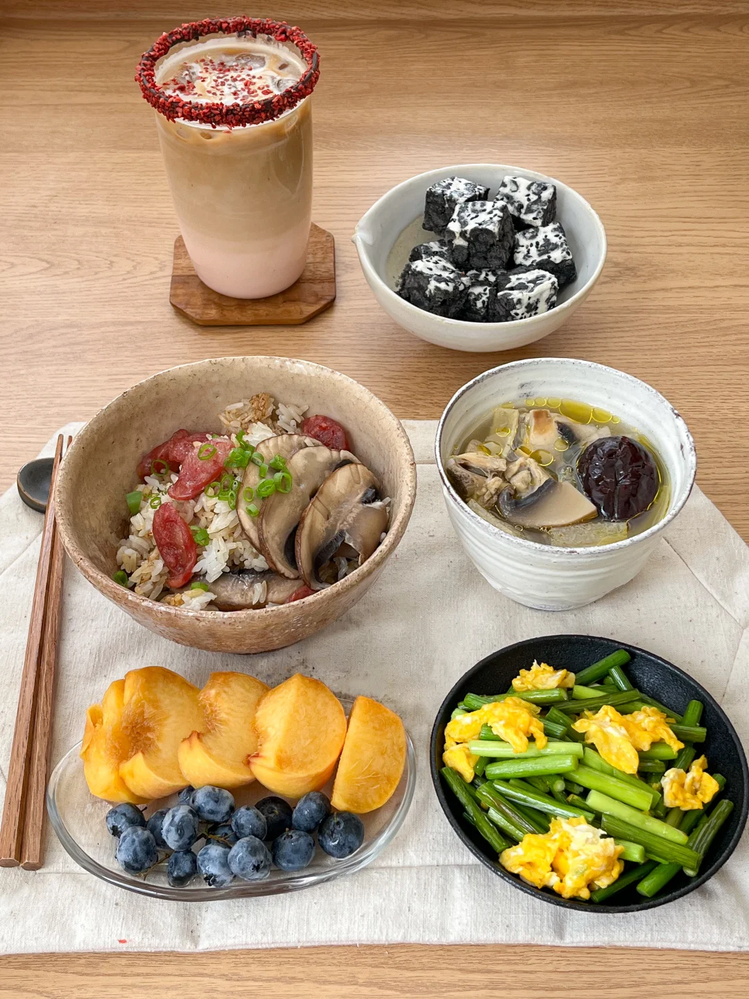 厨房日记｜幸福感满满的小饭桌