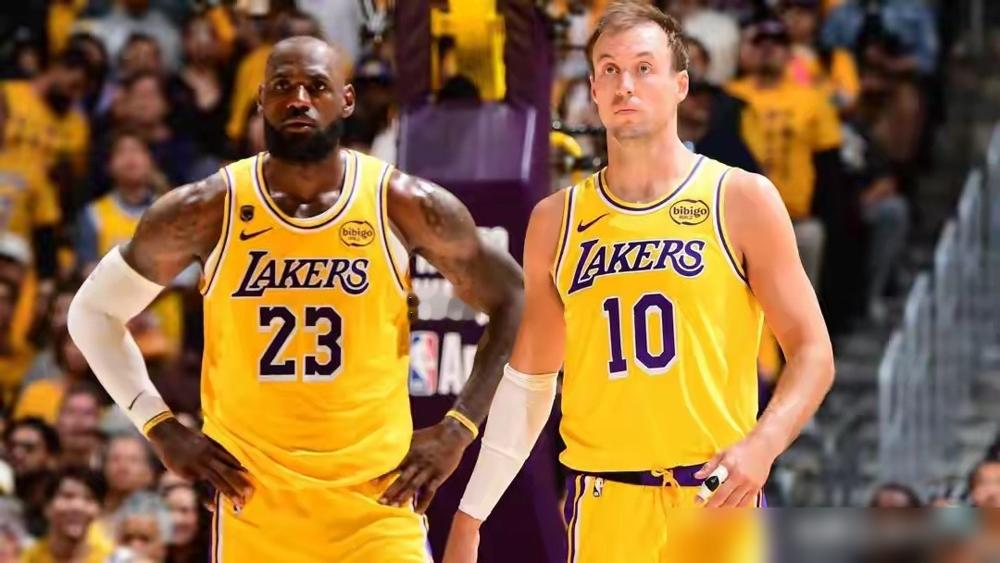 别再吹巴特勒硬了，他那不叫硬，是霸道。热火更衣室里，他强制所有人听他的...