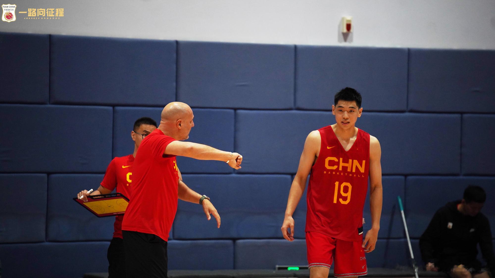【乔尔杰维奇 中国男篮在亚运会目标是夺冠】中国男篮正在备战亚运会的中国...