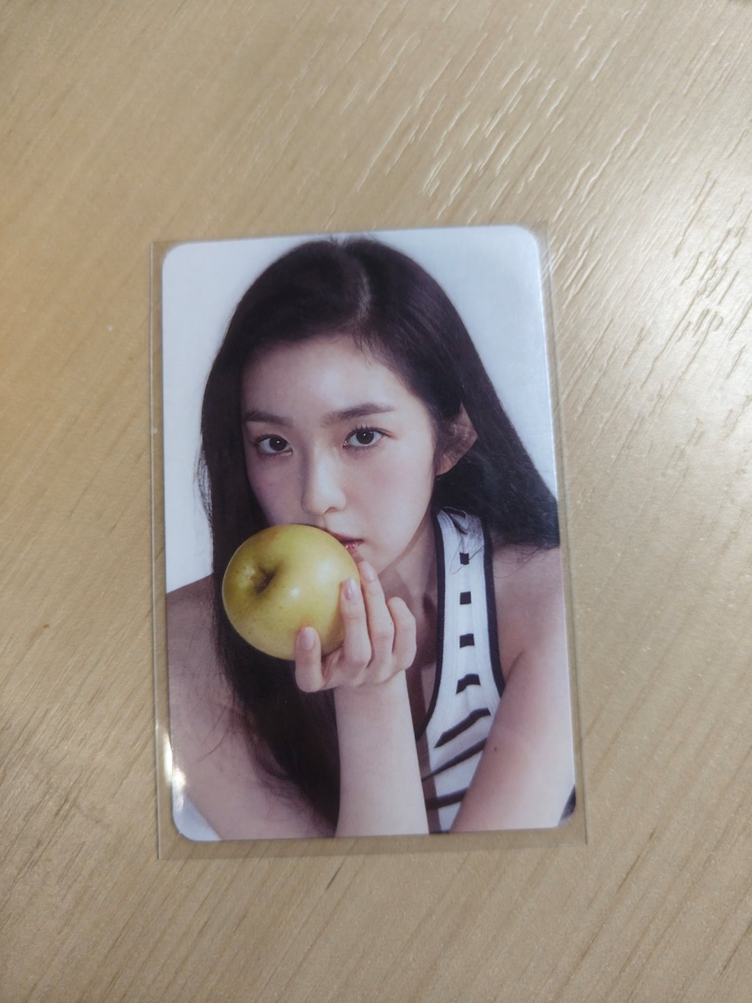 #reveluv[超话]# 

展会苹果姐 0捆95出 非偏u6 包sxf ​