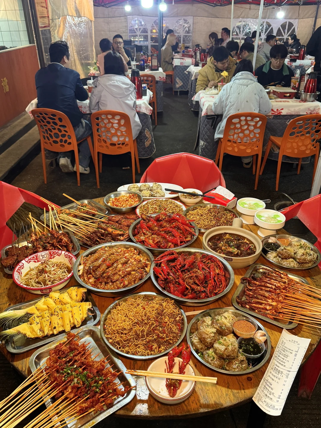 感谢何老师🥹爬完岳麓山一定要去的！巨好吃！