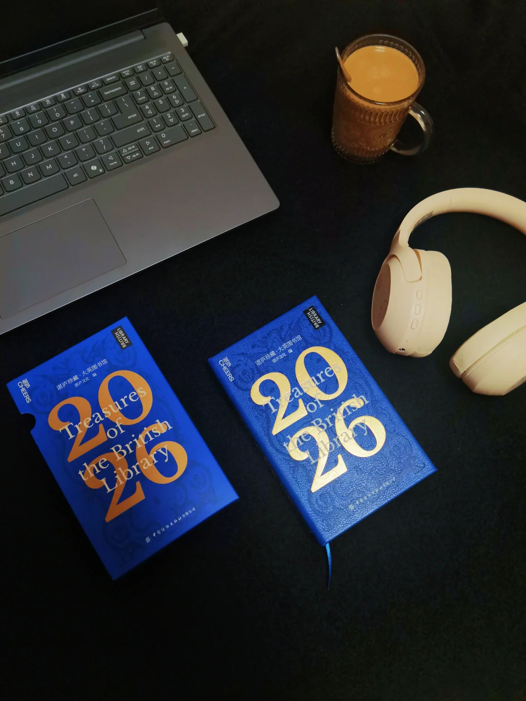 年度宝藏日历！每一页都是审美积累~