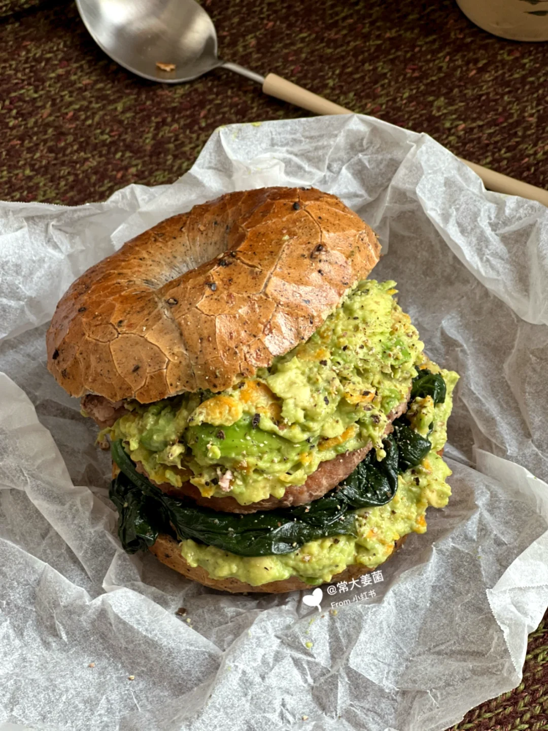 玉米片碎&牛油果泥贝果三明治👏🏻吃后叫绝！