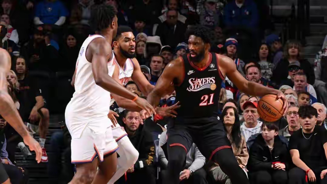 NBA东部季后赛次轮尼克斯对阵76人队的系列赛继续进行，此役，缺席了上...