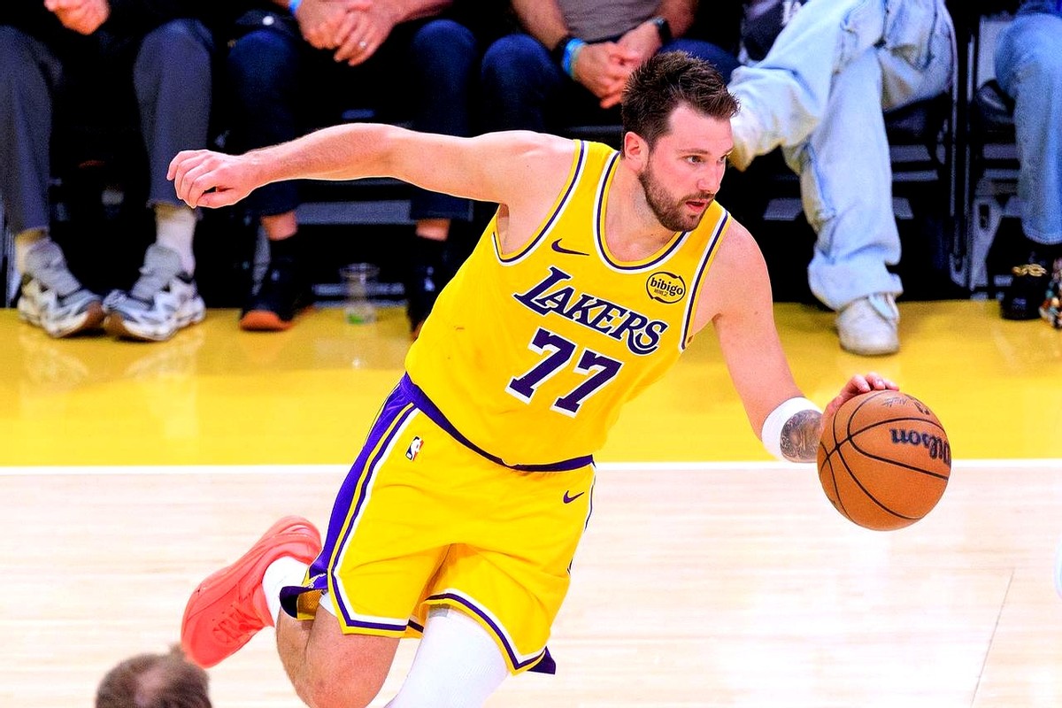 西部季后赛格局，可能真要变天了。  东契奇左腿筋二级拉伤，常规赛直接报...