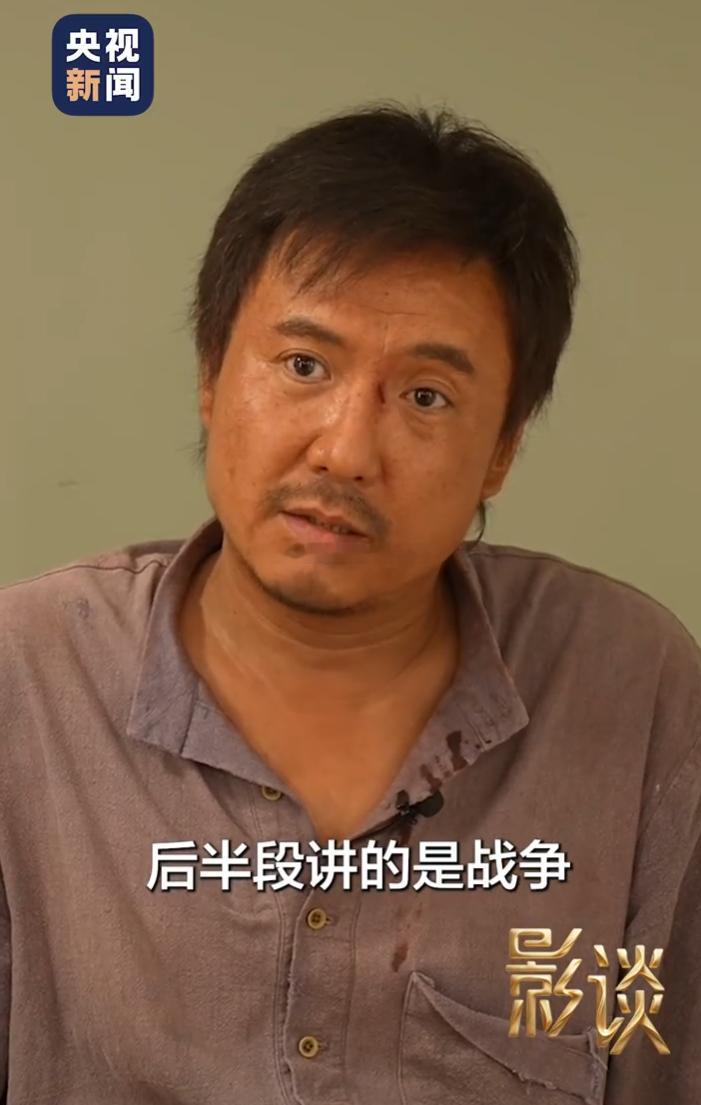#龙餐馆# 

文牧野执导、沈腾主演的《欢迎来龙餐馆》上映12天累计票房突破14亿元，豆瓣评分8.6，以一名中国厨师在伊拉克战乱中的经历展开故事。

一、一部聚焦战火中小人物的反战片
上映时间：2026年8月11日在中国大陆上映，片长140分钟。
核心剧情：中国厨师徐福（沈腾 饰）为谋生前往伊拉克经营中餐 ​