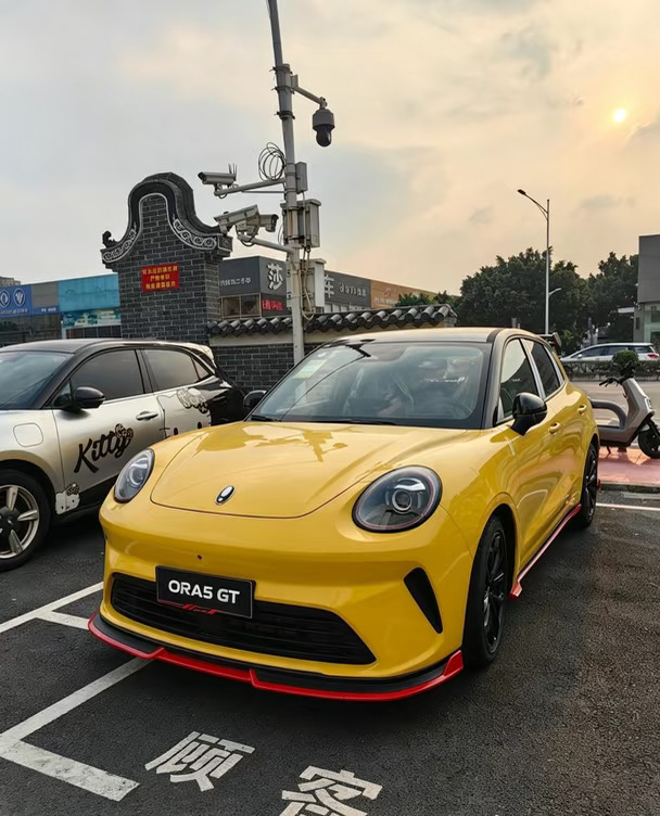 "原厂小钢炮"，欧拉5GT这波是不是有点狠？
