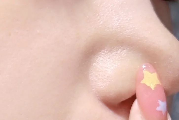 强推一个韩国的毛孔聚拢剂