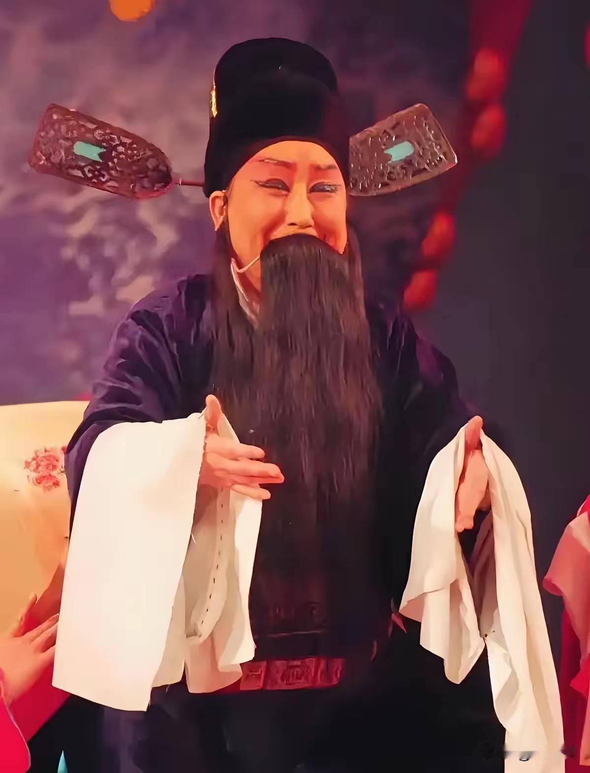 著名秦腔表演艺术家，终身成就奖，最佳女主角，传承创新，六小龄童：李爱琴老师！


李老师因病去逝了，终年88岁，默哀李老师！一路走好，驾鹤西去，令人伤心难过，风范永存，德艺双馨，朴实无华！铿锵玫瑰，一代天骄，感恩的心，感谢有你，距离不在遥远的地方！

后辈儿孙满堂红，莫伤心，学生弟子同辈子好同志，莫