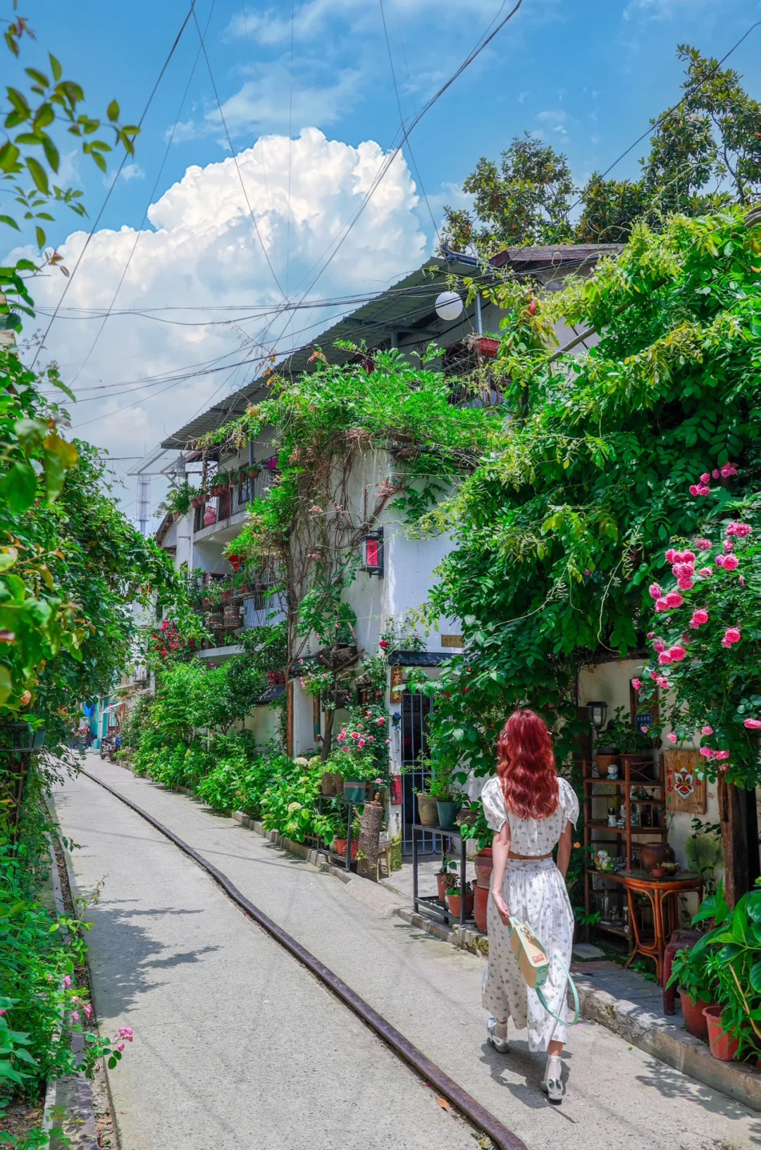 真的是武汉‼️梦回“鼓浪屿”🚂浪漫铁轨花街🌸