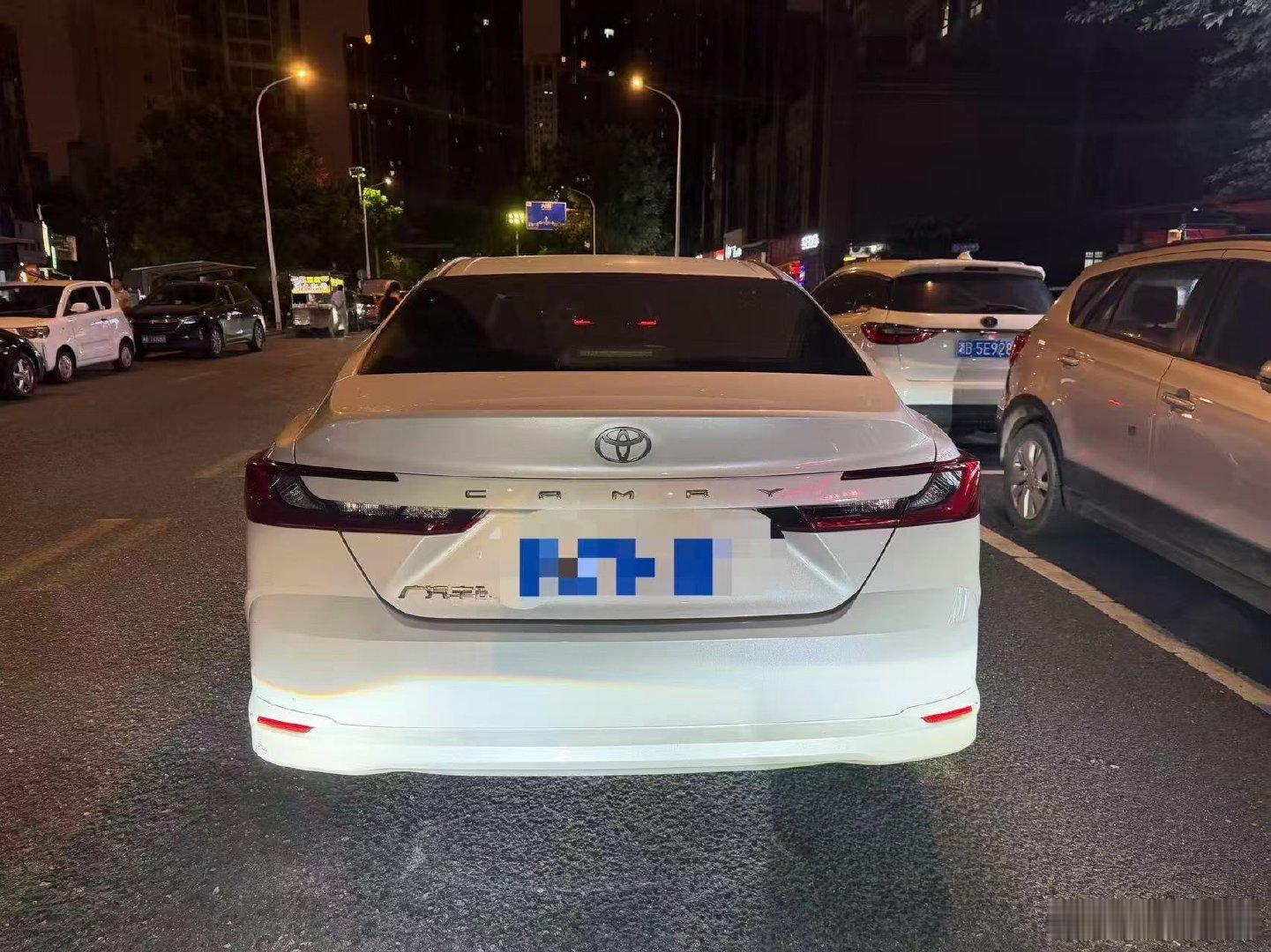 买下！25年凯美瑞2.0vip版 原漆0出险 一手车 实表6000多公里 准新车 价格合理 首付2万提车 ​