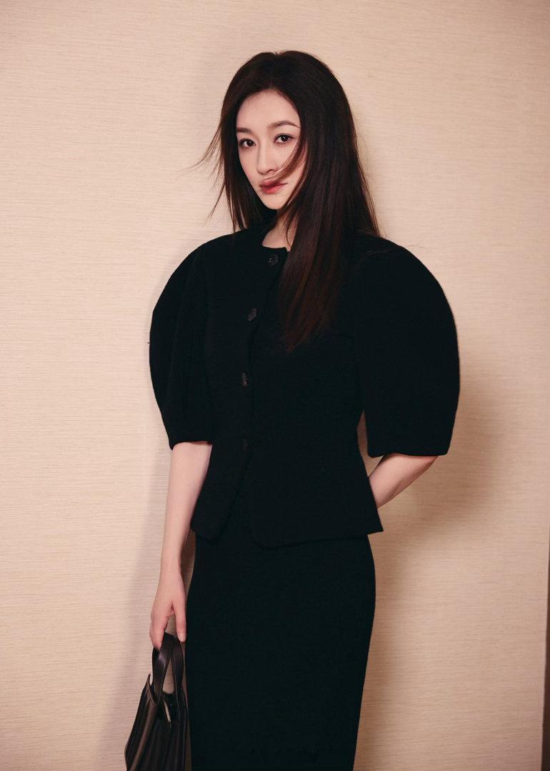 李小冉 ​
