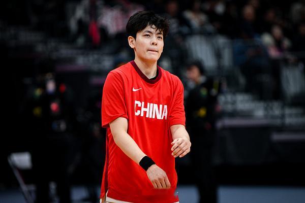 “这次的比赛对于我们锻炼价值巨大，也暴露了很多问题，但是我们从不缺面...