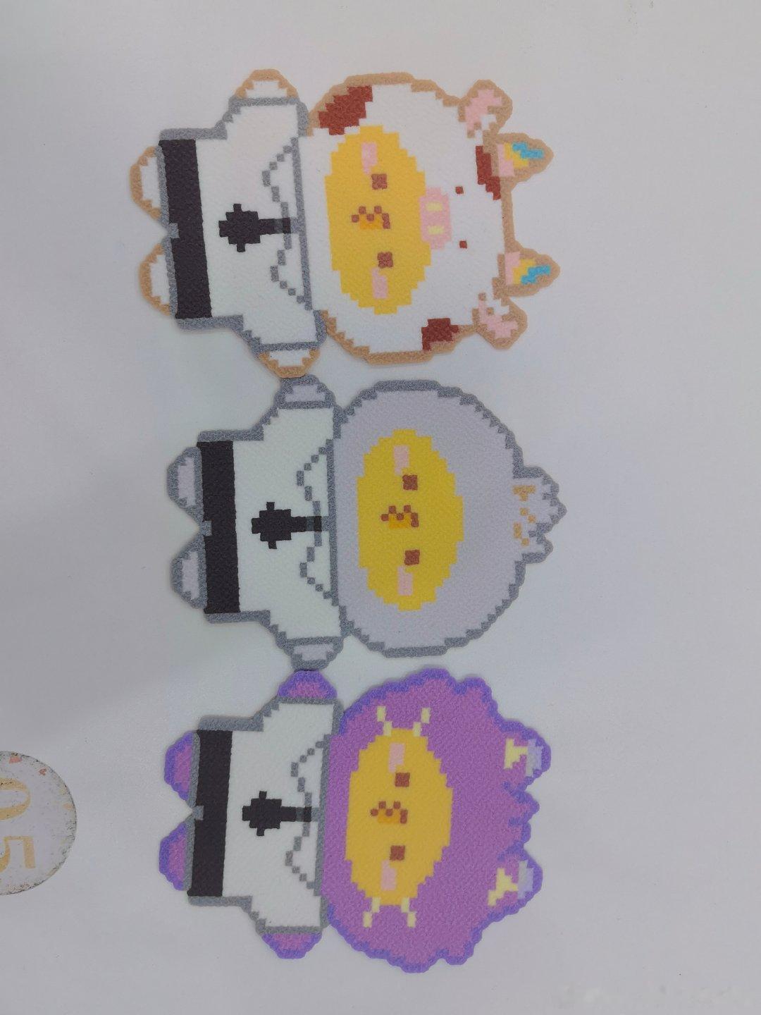 #郭家毅gemini[超话]# mini，你的小人叽拼豆拼好啦，还有你弟子fly和cat[比耶][比耶] ​