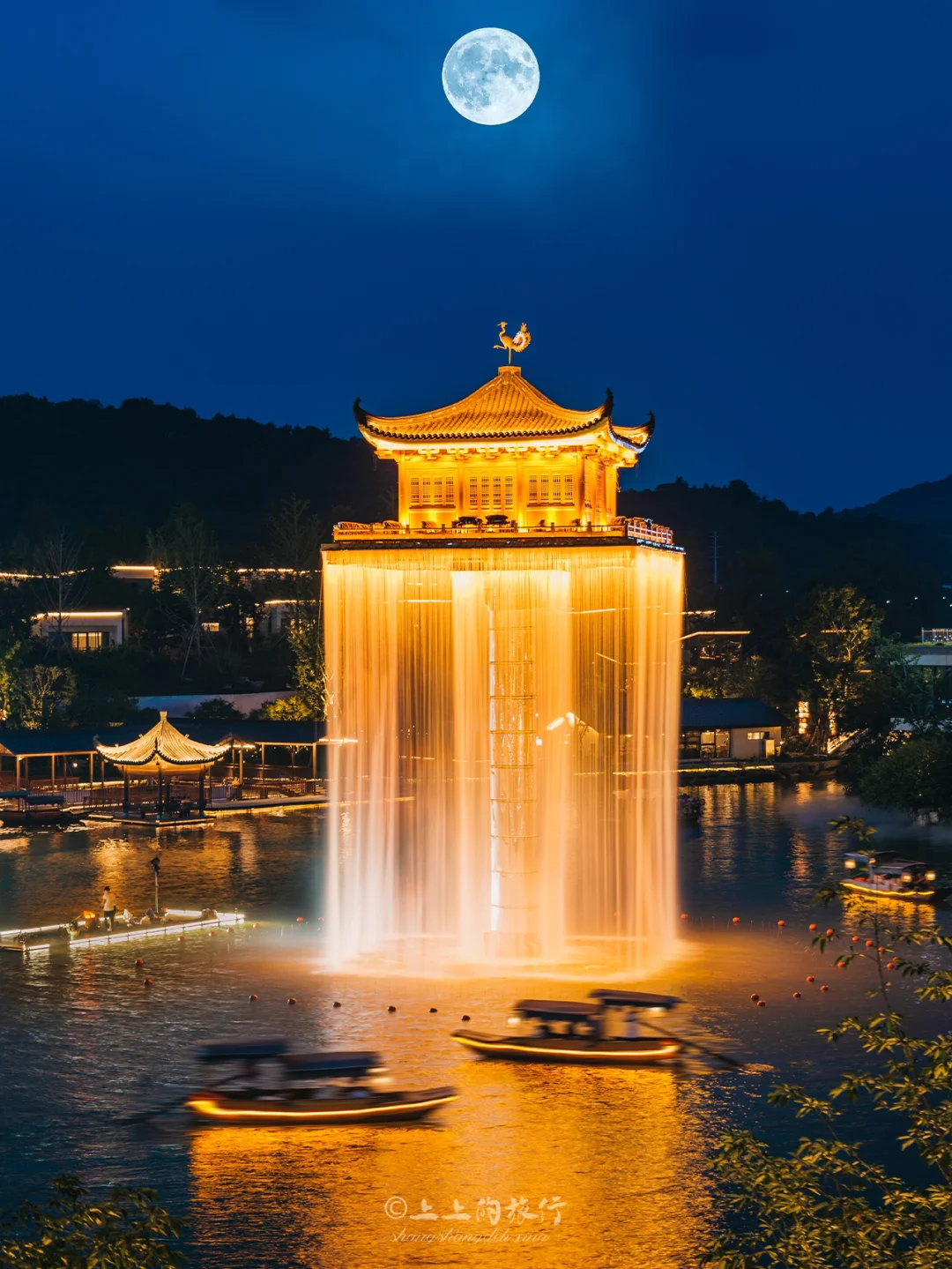 网友没骗我！江西版“天上宫阙”真的绝！🏯🌈