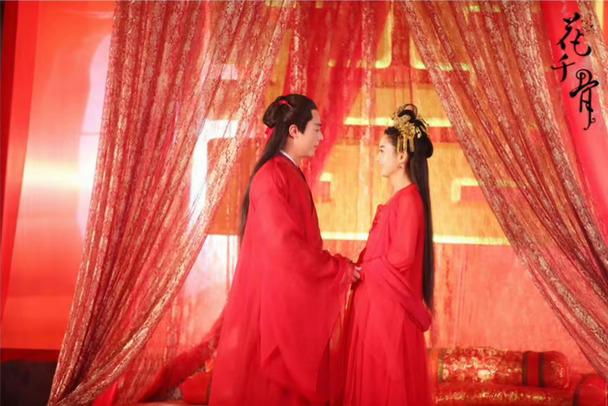 每次看，都有不一样的体会
就像逝去的青春一闪而过#花千骨 #赵丽颖 #霍建华