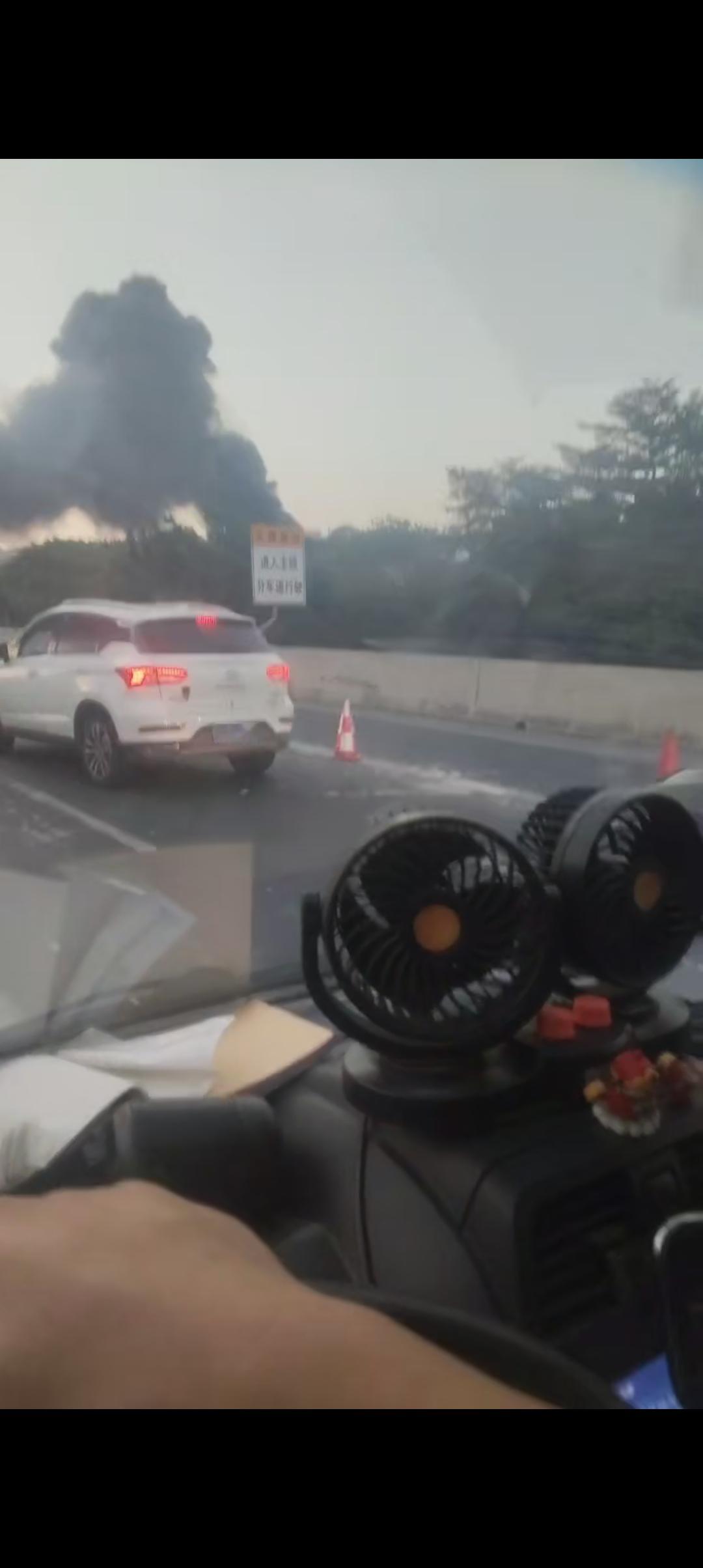 荔湾区火情，希望不要有人受伤