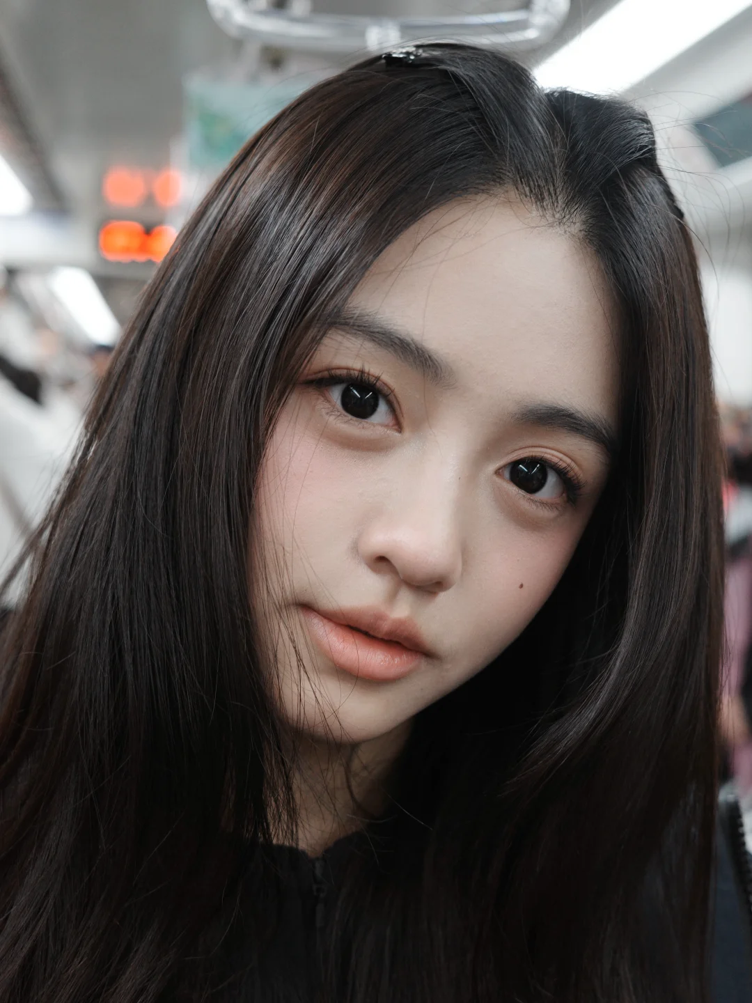 原来所谓的原生感妆容 就是放大优点