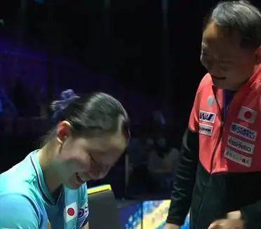 张本美和应该也累了，从横滨冠军赛夺冠之后，马不停蹄来到瑞典，还兼了女双...