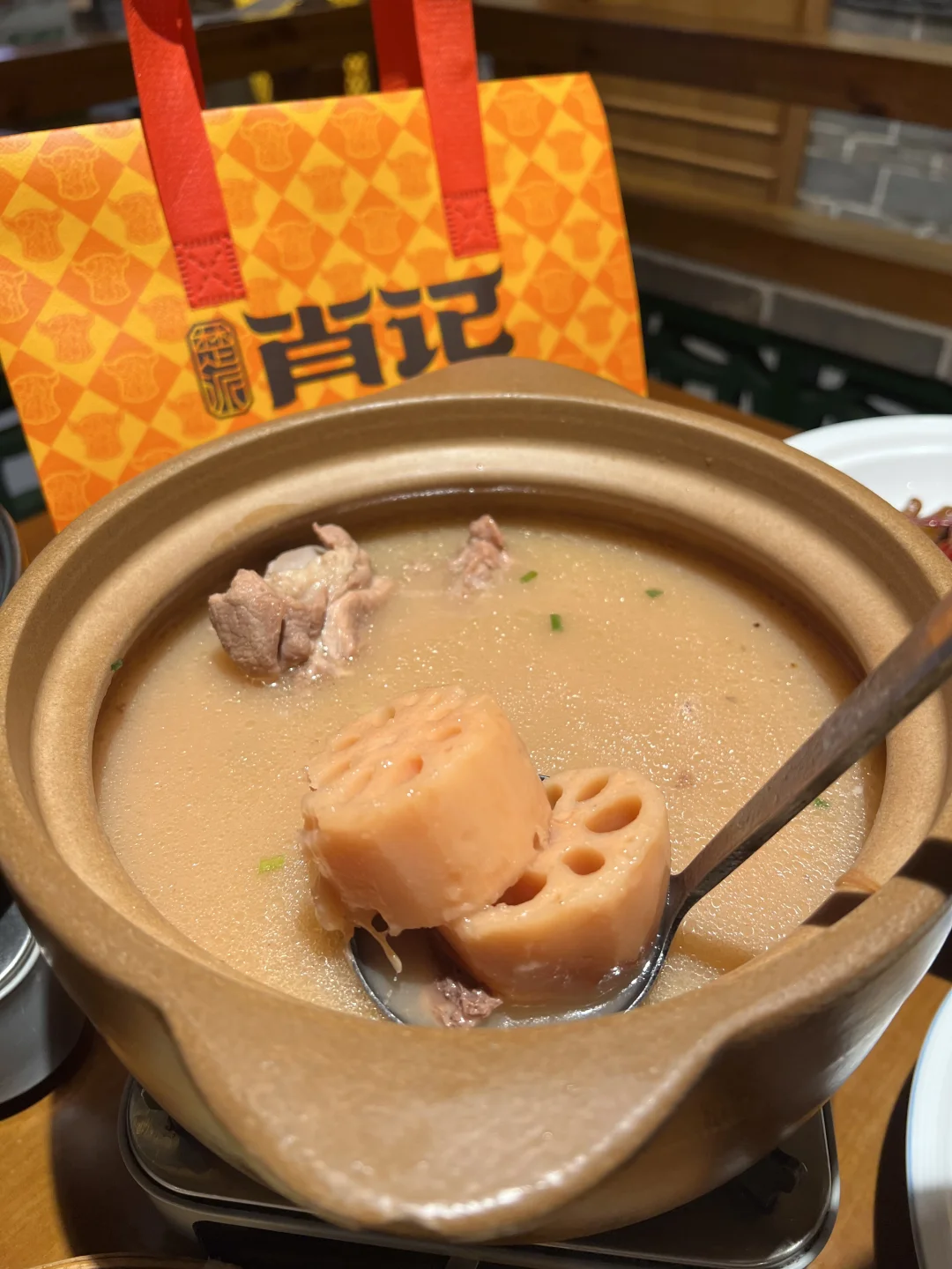 南湖，这家非遗公安菜夯爆了！