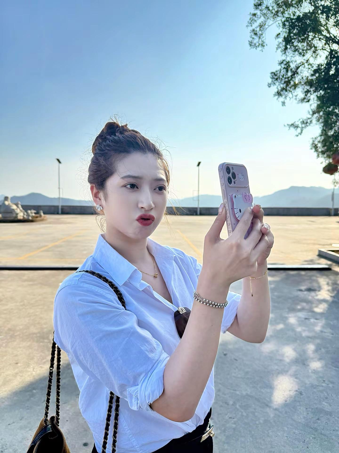 只是爱 需要人精心灌溉