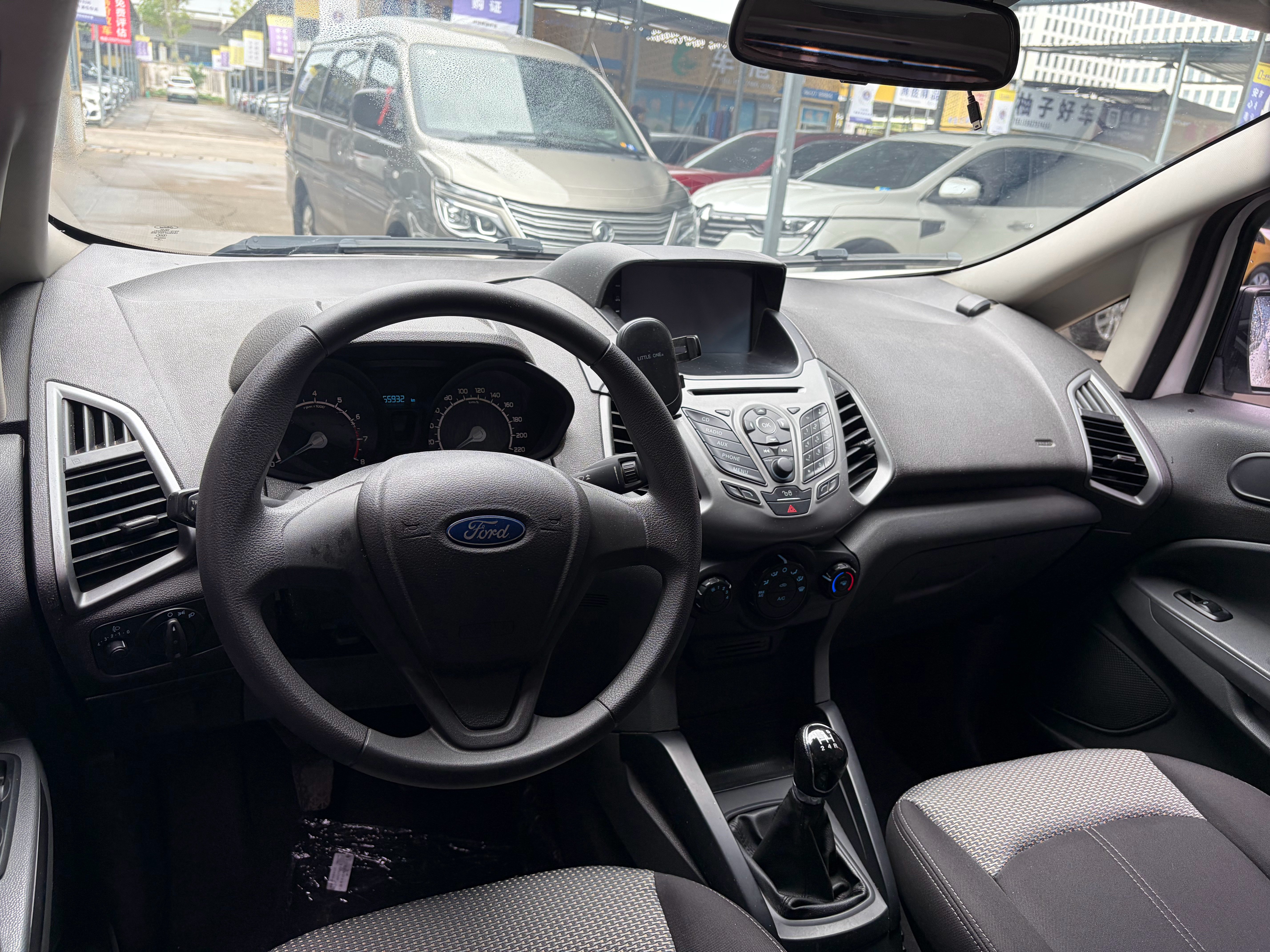 重新上架🚗15年福特翼博1.5L手动挡，个人一手车，实表6.5万公里。金属面原版原漆，非常极品。保险本月底到期，年审还有一整年。9990包过户。  ​