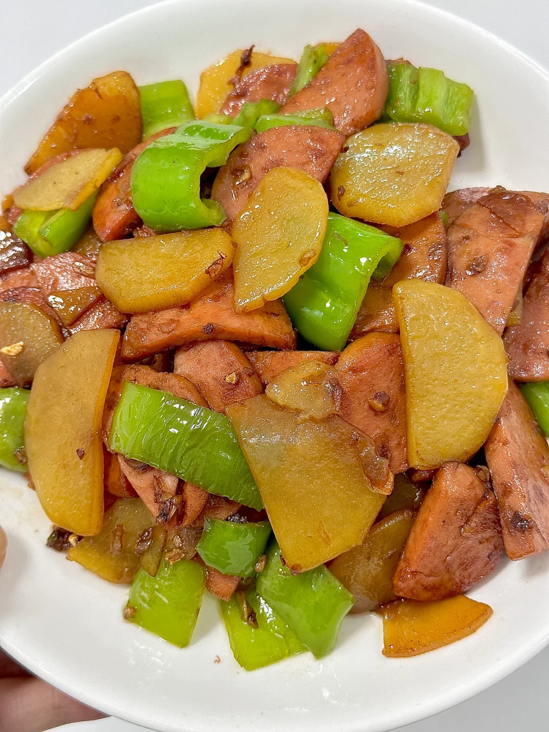 巨下饭的青椒火腿土豆片🔥比肉好吃几百倍~