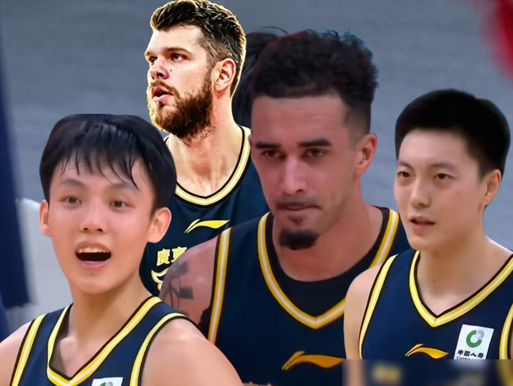 脚都烂了，每走一步都钻心疼！你还骂胡明轩拿600万顶薪不出工？ 拿着...