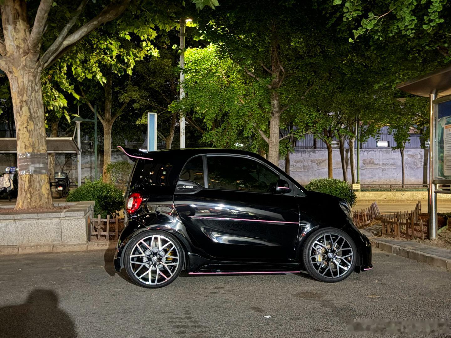 小Smart改挺帅！#凯文聊车# ​
