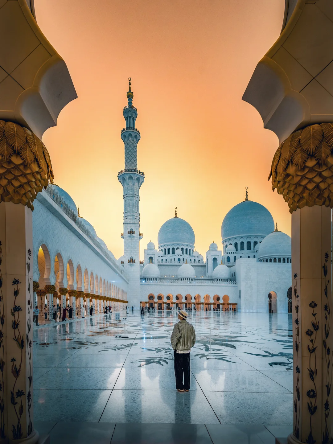 为了这一组大片，我特意飞了趟阿布扎比❗️