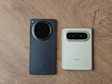 来一组全方位的对比， HUAWEI Pura X Max VS OPP...