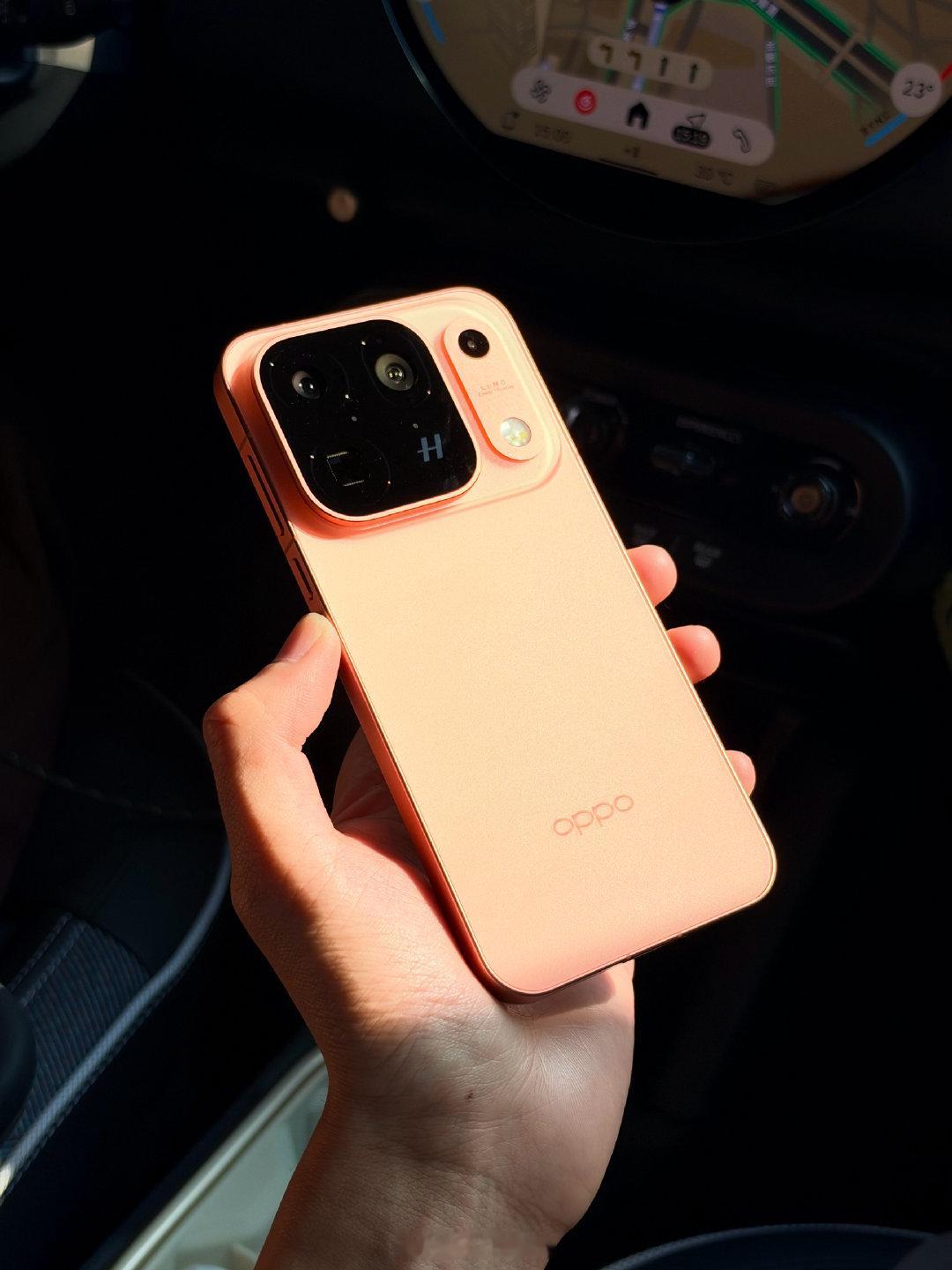 OPPO Find X10 Pro Max 这个配色好清新啊 [期待][期待] ​