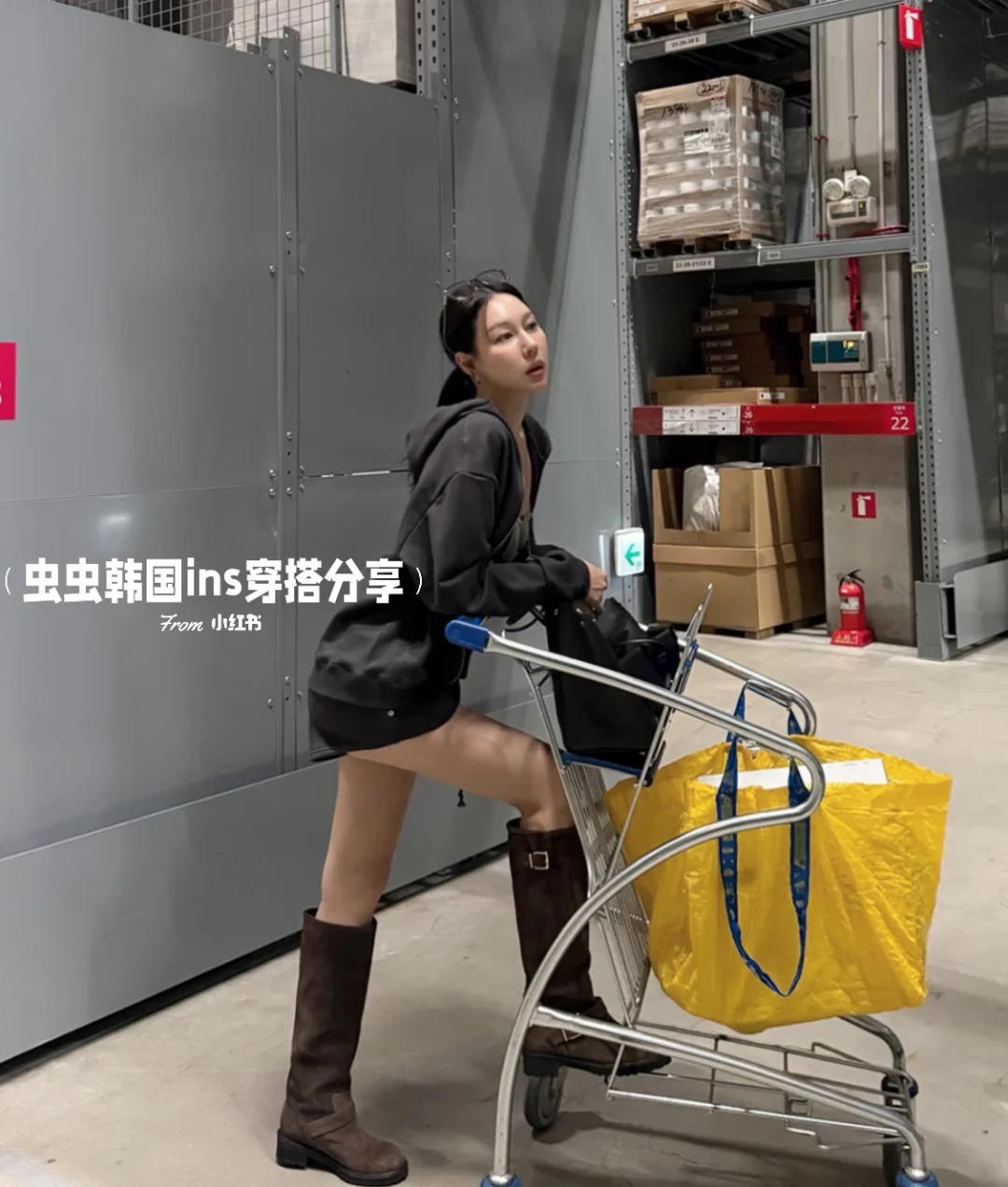 🇰🇷墨色卫衣软糯到不想脱~显高又显瘦!!!