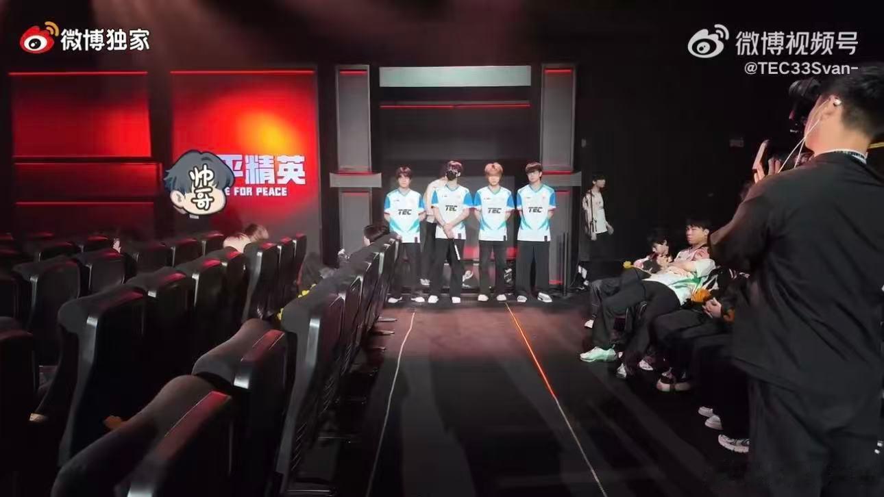 被33的vlog狠狠治愈！赛场上是carry全场的枪王，镜头前却是自带...