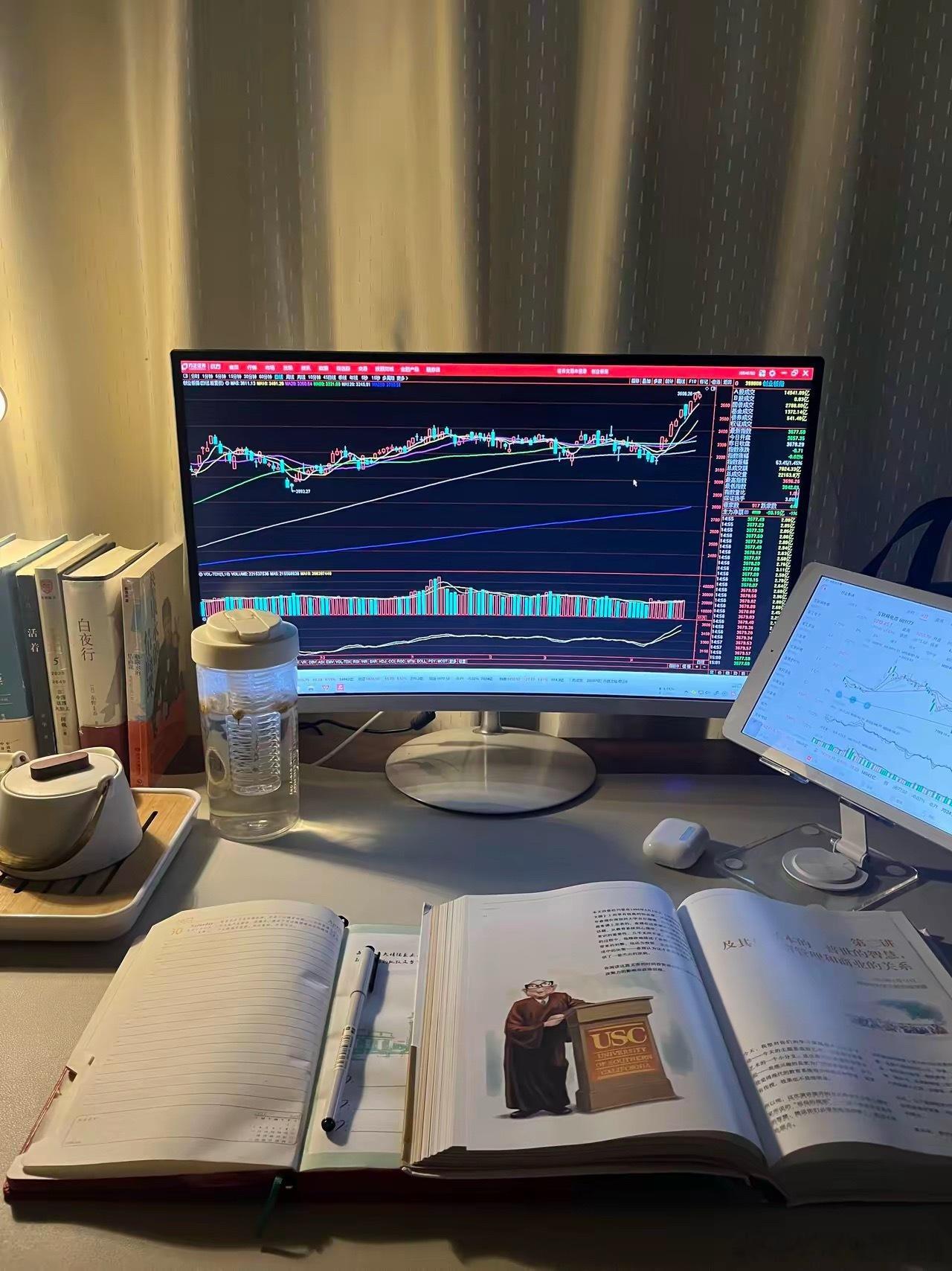 【全球液冷排位战：谁在AI算力狂潮中卡住“散热咽喉”？】
​当AI芯片功耗冲破1000W大关，风冷彻底出局。液冷，成了决定算力能否“撑住”的生死线。
​今天不聊虚的，直接上硬核盘点——全球液冷领域真正握有“散热权”的五大霸主（排名有先后）：
​🥇 第1名：英维克——真正的“王者认证”。国内冷 ​