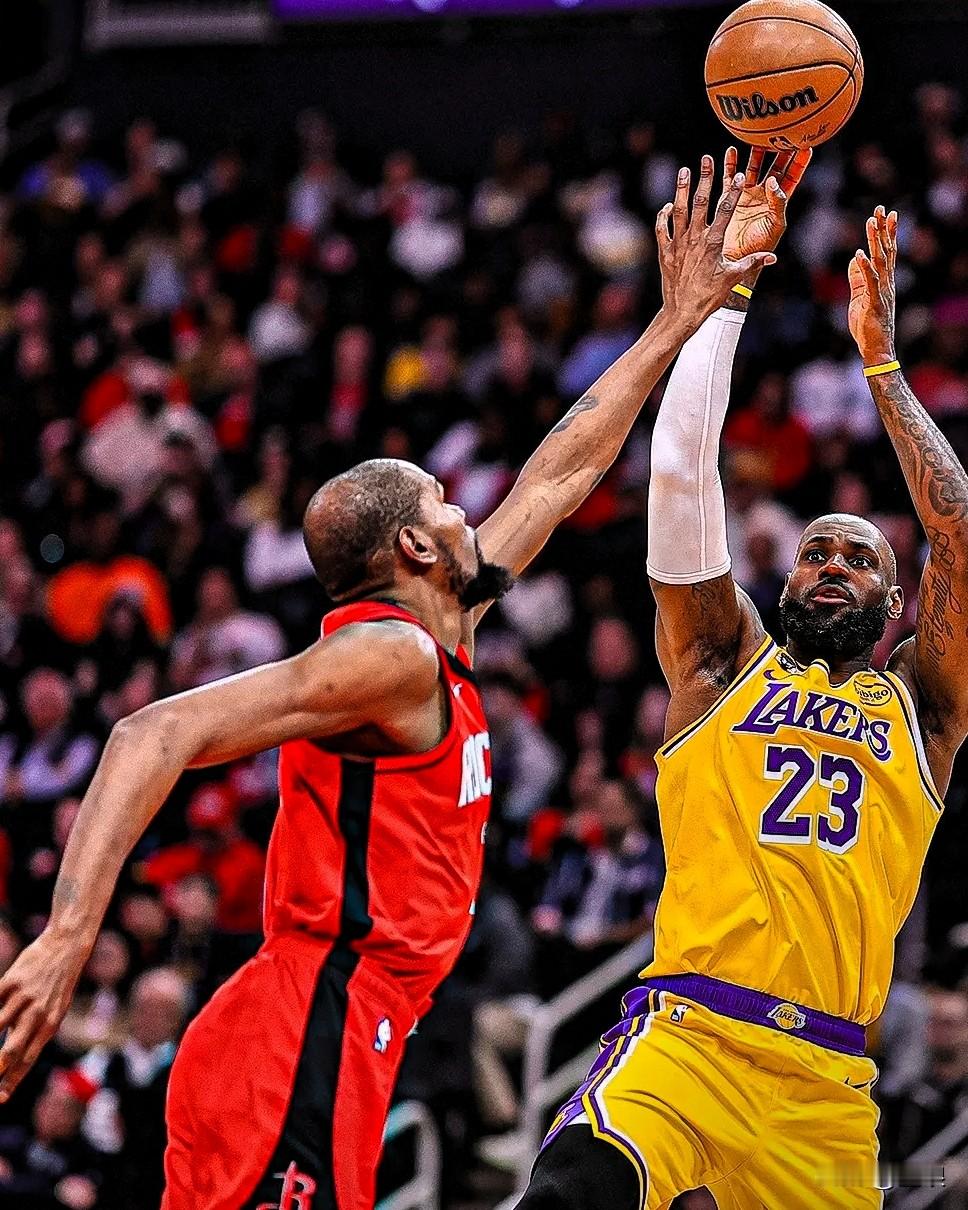 杜兰特季后赛5000分里程碑！火箭0-3落后仍有希望