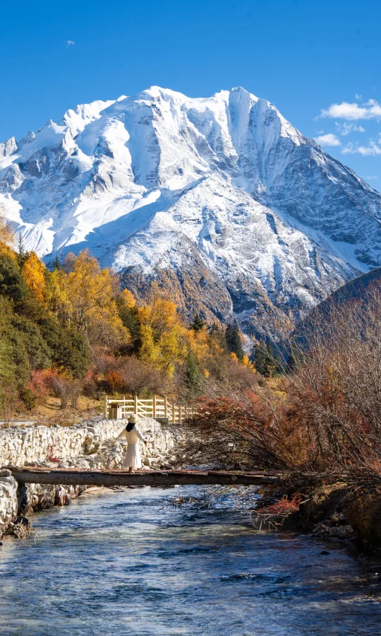 “每个到过川西的人，都将用一生来怀念🏔️”