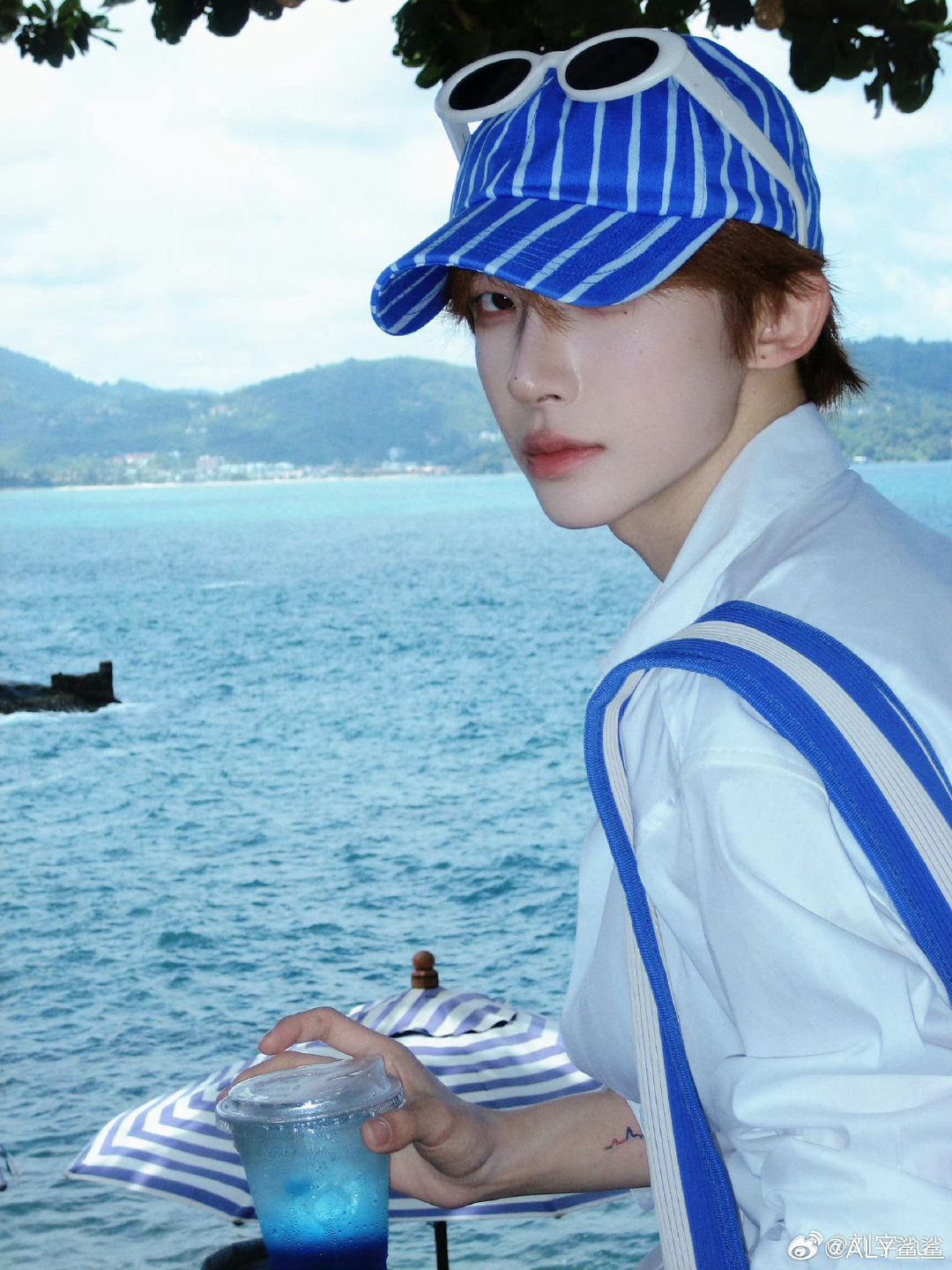 #刘宇# ly#刘宇国风美少年# 不要以为自己有几分姿色就了不起，像你这种人，我见一个爱一个​