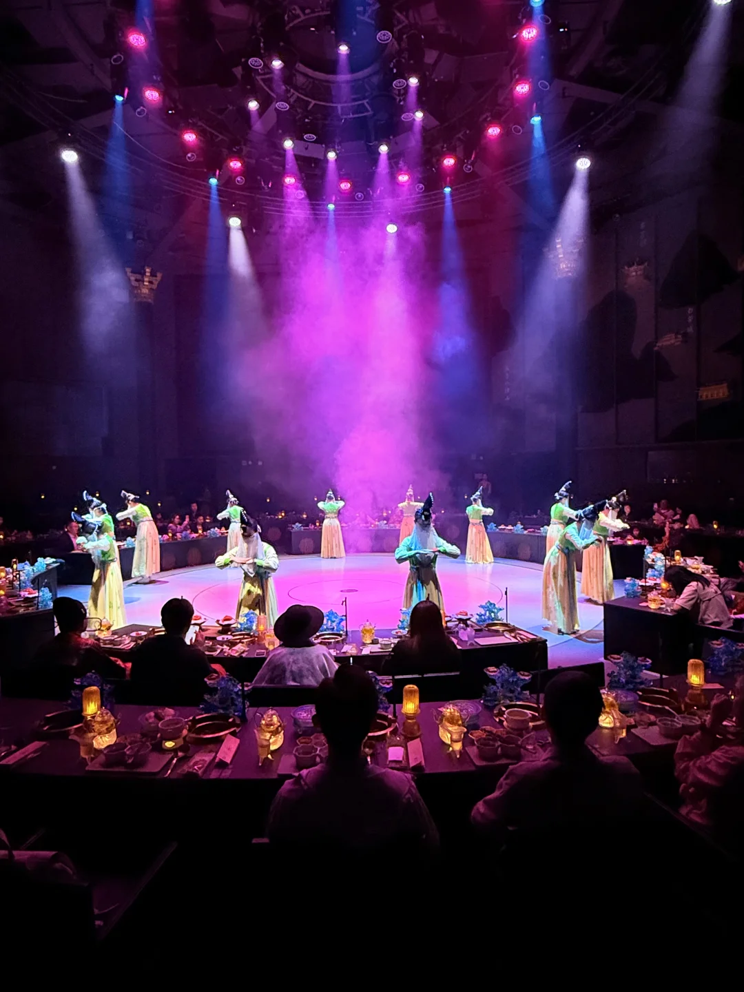 成都火锅届天花板！红鼎艳真的杀疯了……