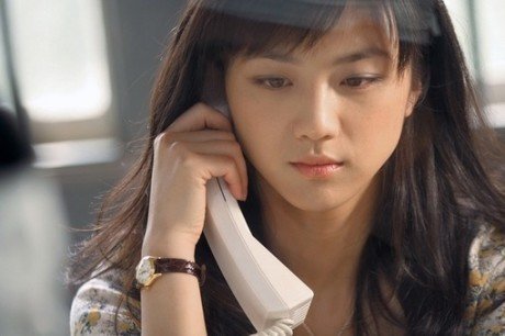 幸福是人生的一大追求，幸福的人生让人羡慕。生活着，就要让生命永远充满朴实无华的光彩，我们都走在尘世的旷野，世界的天空如此之大，我们的心胸也应如天空般的广阔，本着无欲无求的心态去容纳天下难容之事，不断的提高自己，去冶炼自己 ​