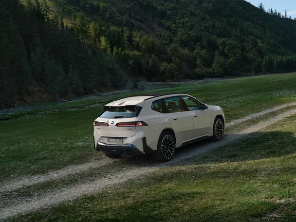 新世代 iX3 外观焕新这次设计升级亮点📝