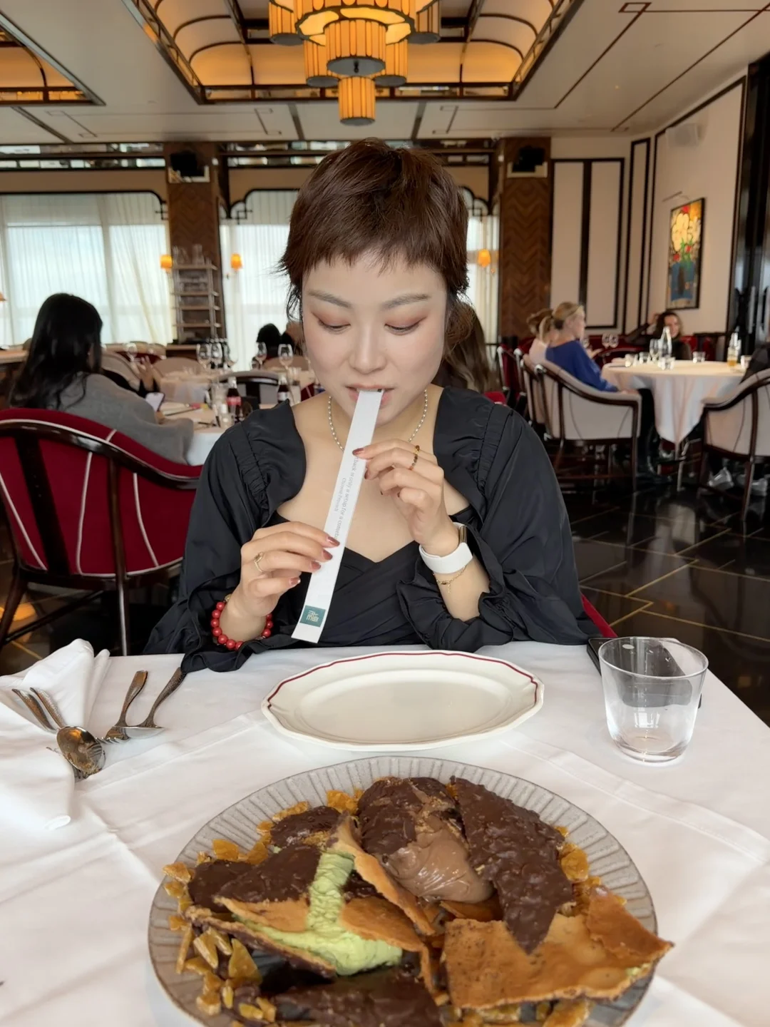 在伦敦顶奢新中餐ShanghaiMe里吃纸是啥体验