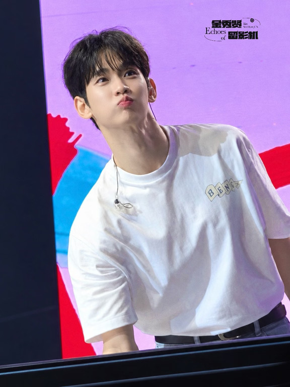 这么可爱不要命啦😍