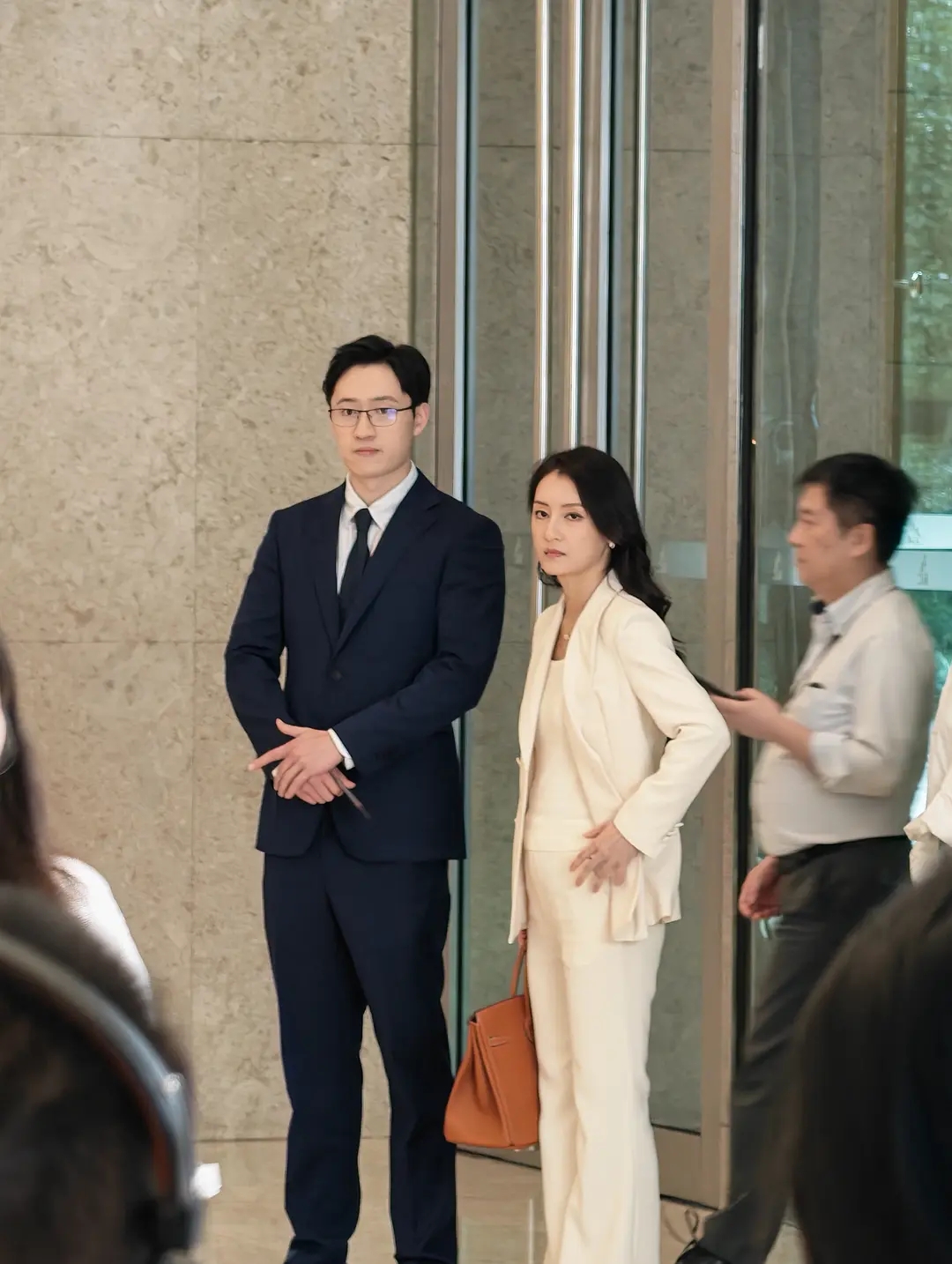 这位这么有气质的女生，网友有认识的吗