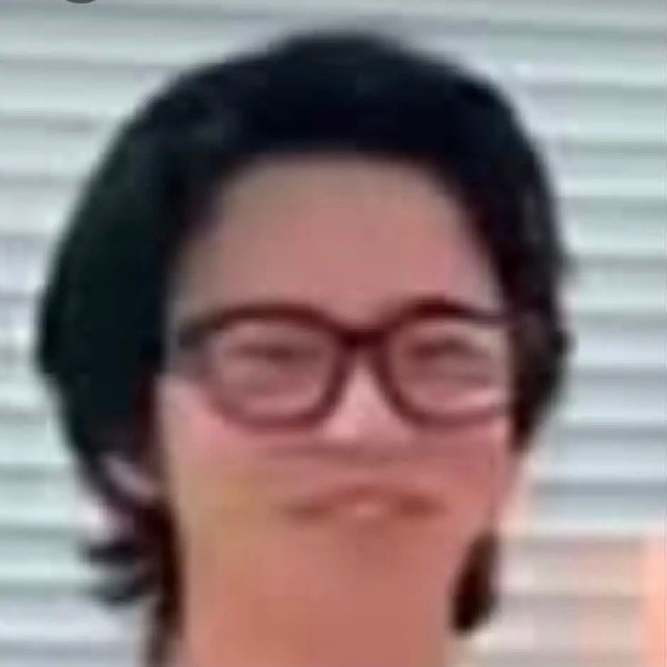 怀念之前搞全球竞体美帝的时候，饭是真的吃饱了，而且是多到根本看不完，挑三拣四的看。我还记得老福特的缺德狗子老师，每一篇都给我看得如痴如醉。牛耗其实也有几位写高质量文的老师，就是量还不太行，不能完全满足我的大胃袋 ​